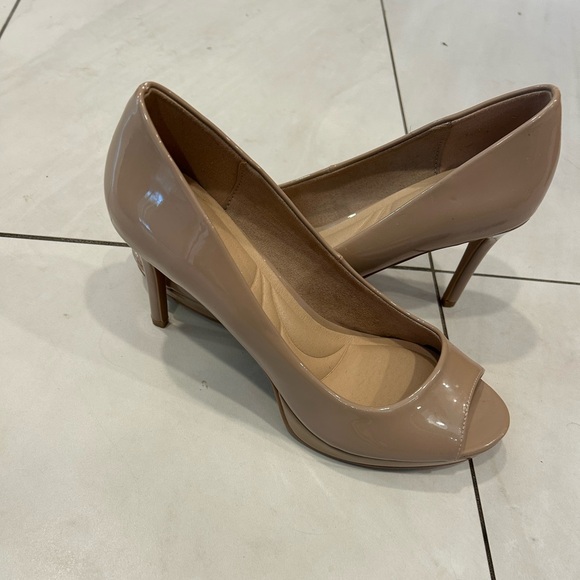 CL by Laundry Shoes - Brand new without box*CL by Laundry Elegant Tan Peep-Toe Heels